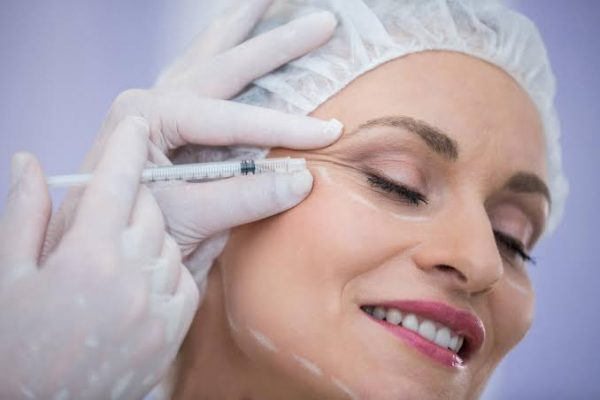 Toxina Botulínica (Botox): Usos, Funcionamento e Cuidados